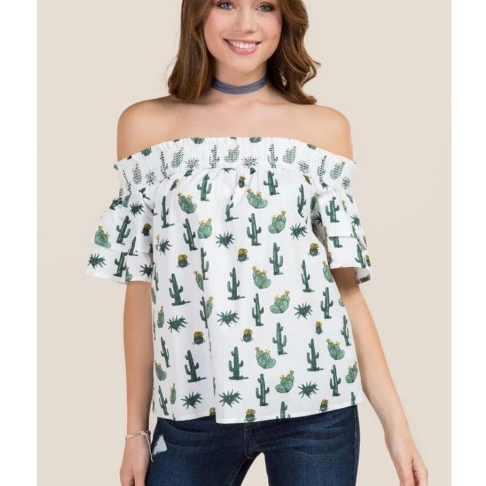 Blue Rain Cactus Print Top  White Off Shoulder Top Size Large